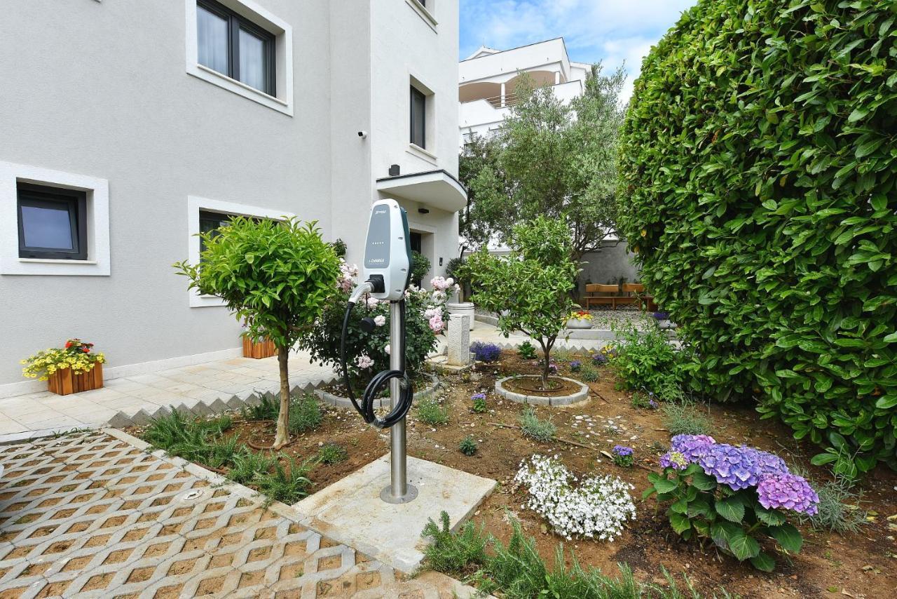 Villa Manda Zadar Luxury Apartments ภายนอก รูปภาพ